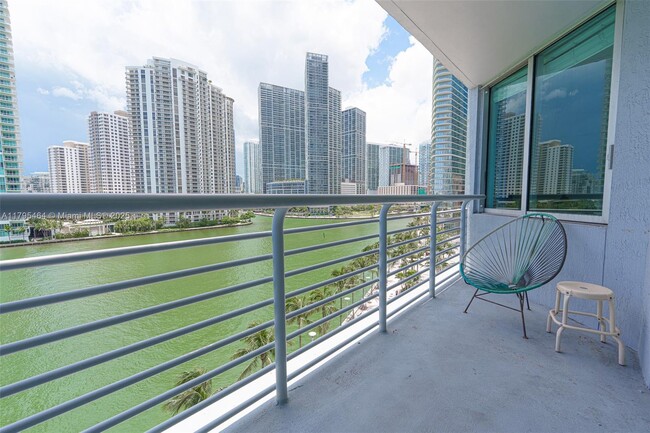Photo - 325 S Biscayne Blvd Unidad 821 Rental