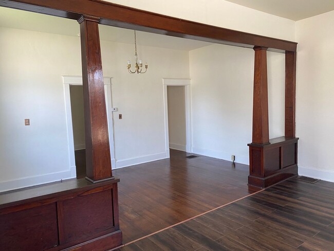 Photo - One Bedroom one bathroom in Alton