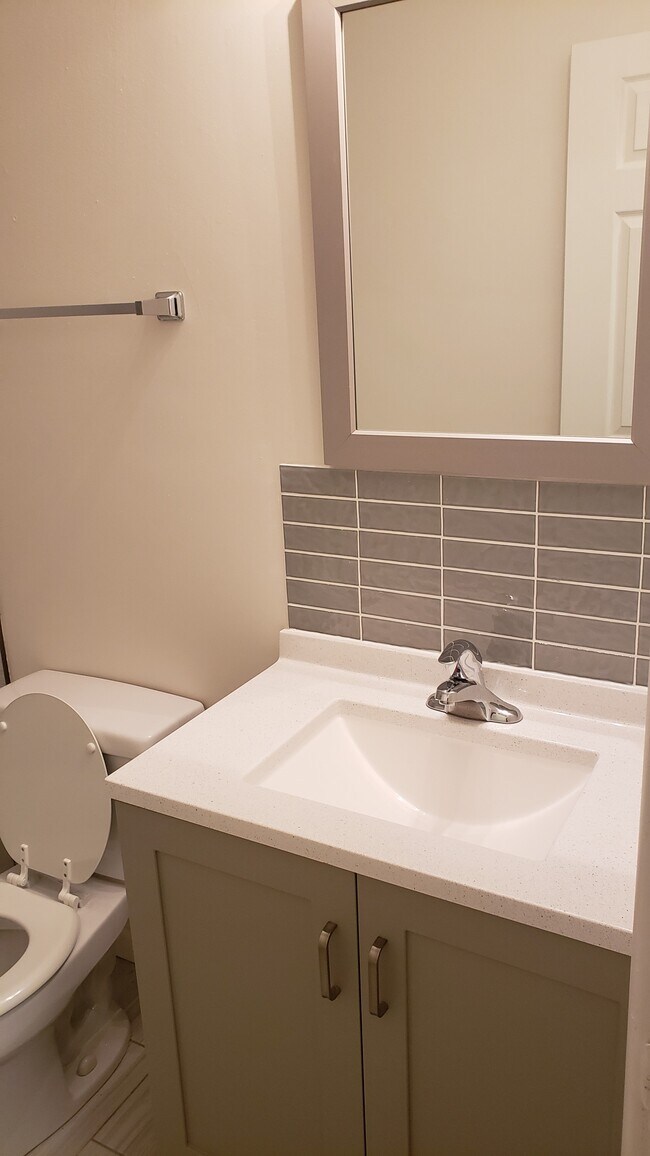 Photo - Elmwood Towers