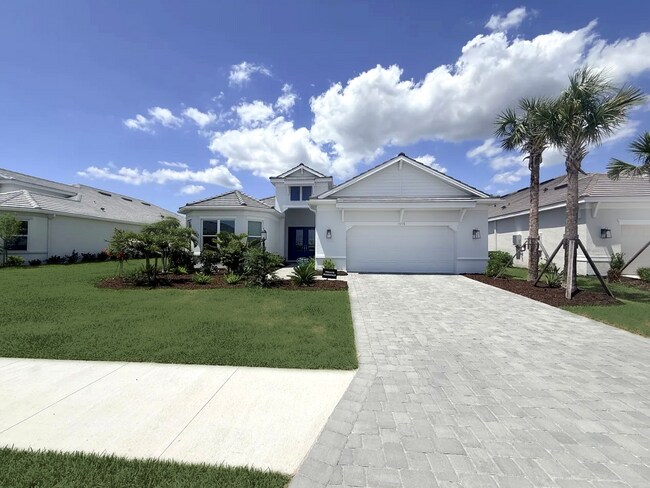 Building Photo - Luxury Pool Home in Esplanade at Azario — Annual Rental