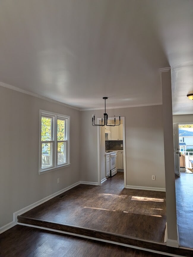 Photo - 119 Karen Ct