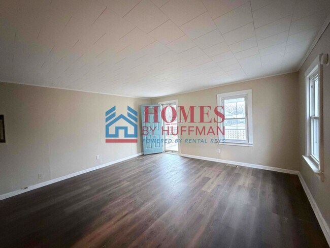 Photo - One Bedroom House | Now Available