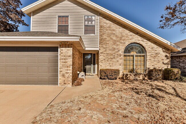 Photo - *Two Story Beauty in Preston Smith*