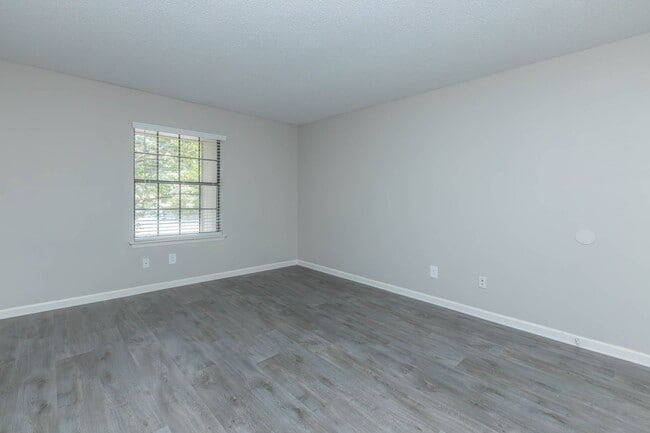 Photo - Ledford at Hamilton Place