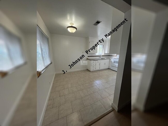 Photo - Great 2 Bedroom Unit for Rent Unidad A