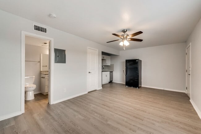 Photo - The Sutton on Park Lane