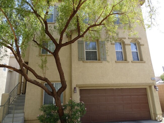 Building Photo - 3 Story 3 Bedroom, 3 Full Bath, 2 Car Gara... Rental