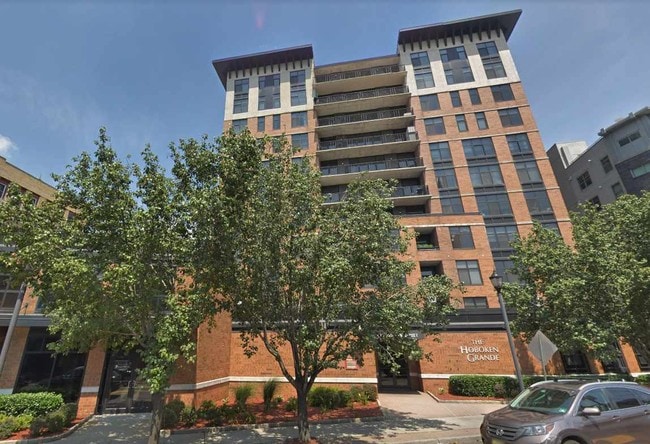 Building Photo - 610 Newark St. Unit 5H