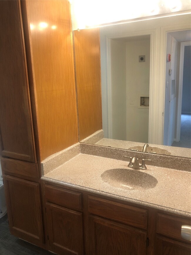 Photo - 14600 Fonmeadow Dr Unidad 1103