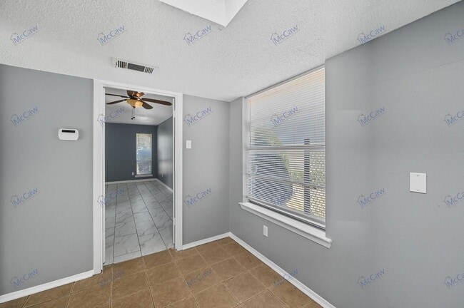 Photo - 3538 Hacienda Dr