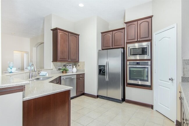 Photo - 179 Greenridge Cir