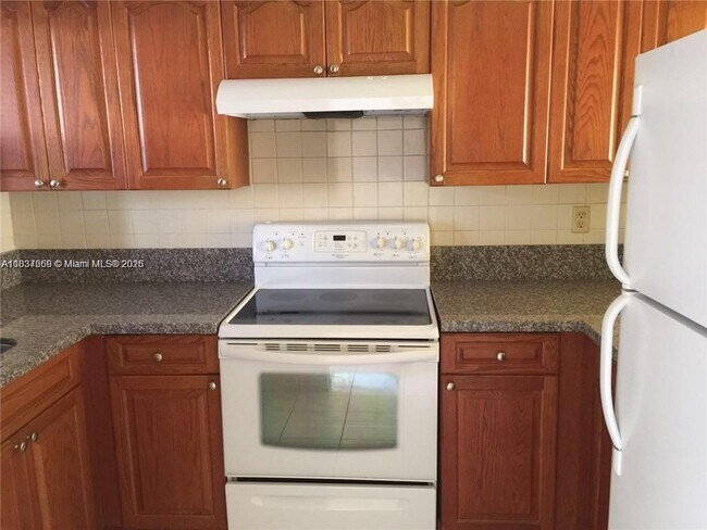 Photo - 1054 W 44th Terrace