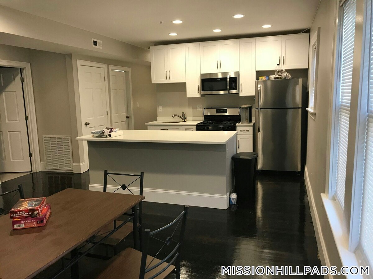 Photo - 273 Parker Hill Ave Unidad 1