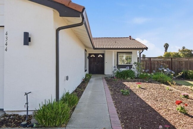 Photo - 4344 Chippendale Dr