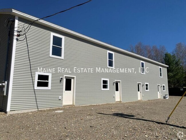 Building Photo - 599 Pine Tree Rd Rental