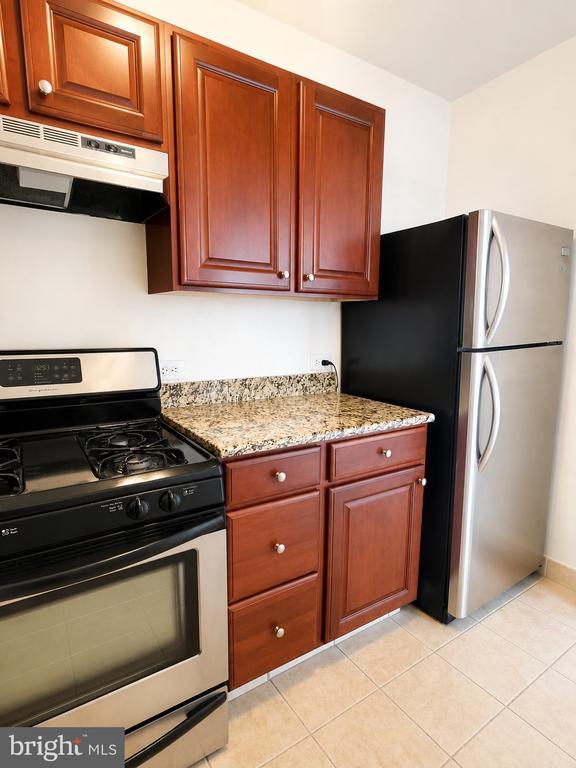 210 Locust St Unidad 10CW
