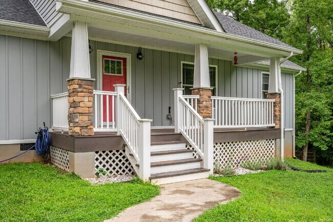 Photo - Modern Country Living in Goochland – 3 Bedroom Home on 1.85 Acres