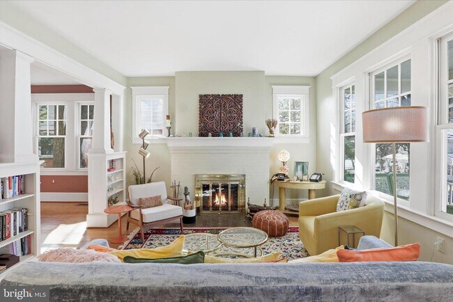 Photo - 511 N Fillmore St