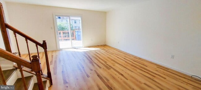 Building Photo - 14303 Beaker Ct Rental