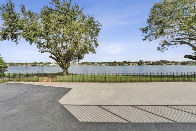 Photo - 10225 SW 20th St