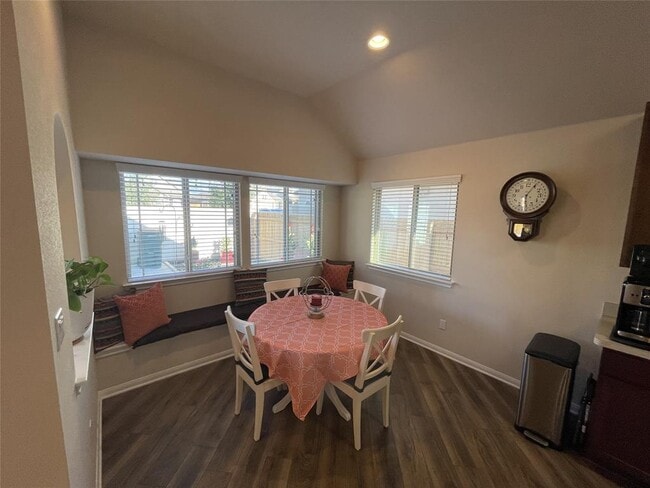 Photo - 108 Lasino Dr