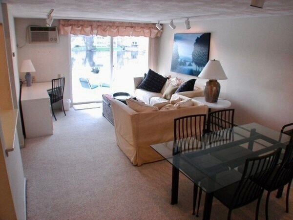 Photo - 18 Hamilton Rd Unit 205