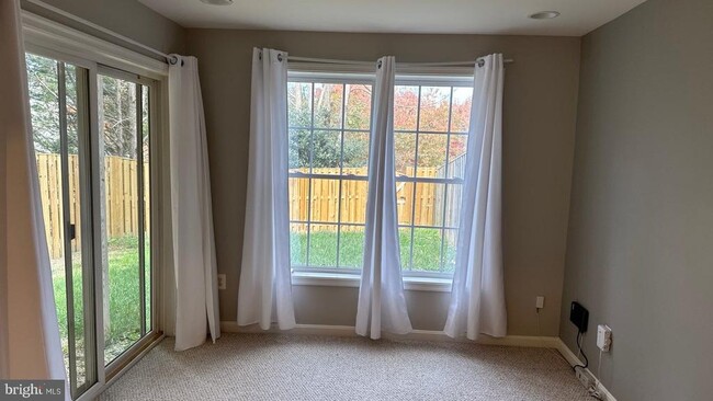 Photo - 8890 Montjoy Pl