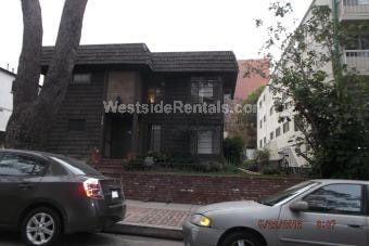 514 Kelton Ave