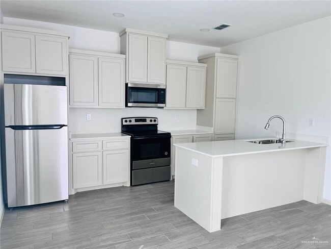 Photo - 11 N 33rd St Unit 2