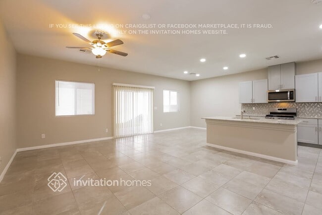 Photo - 9291 S Park St