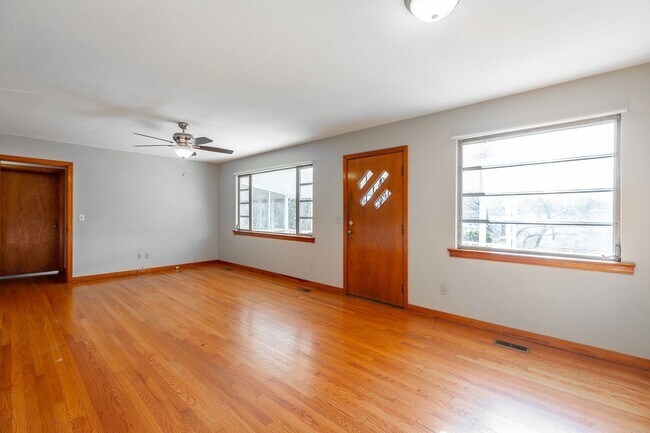 3611 Old Ringgold Rd
