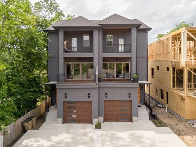 Building Photo - Great modern HPR with garage and view of t... Rental