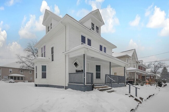 Building Photo - 51 E North St Unit A