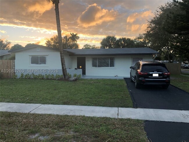 Photo - 5001 SW 94th Way