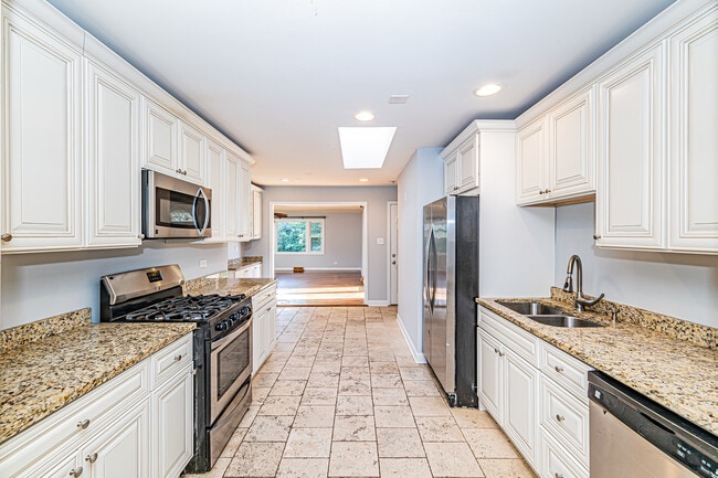 Photo - 1767 E Cree Ln