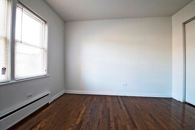 729 N Central