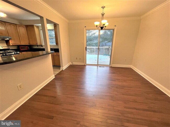 Photo - 17626 Longview Ln