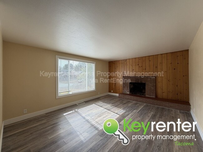 Photo - 3620 S M St