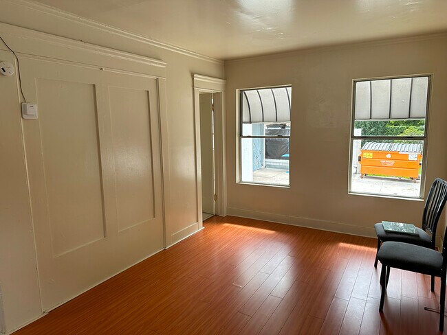 Photo - 1002 Virginia Pl Casa