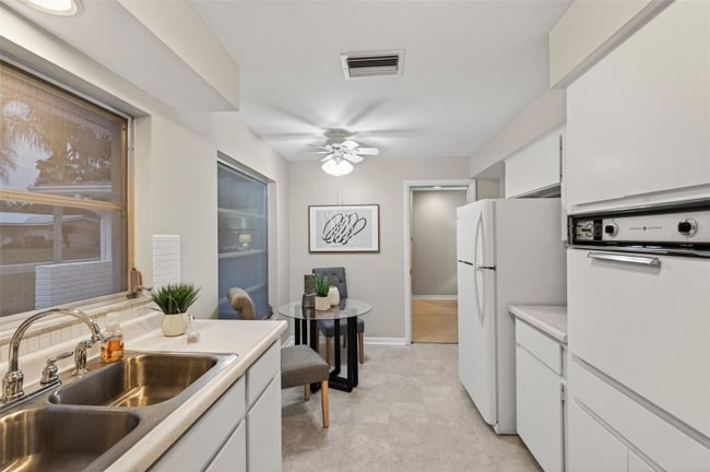 Photo - 13924 Barbados Dr