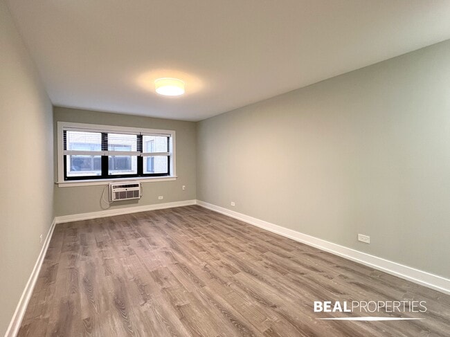 445 W Barry