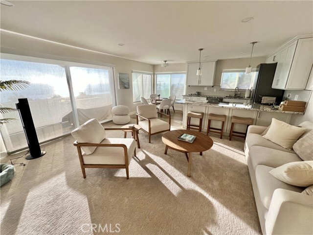 Photo - 240 Moss St Unit 15