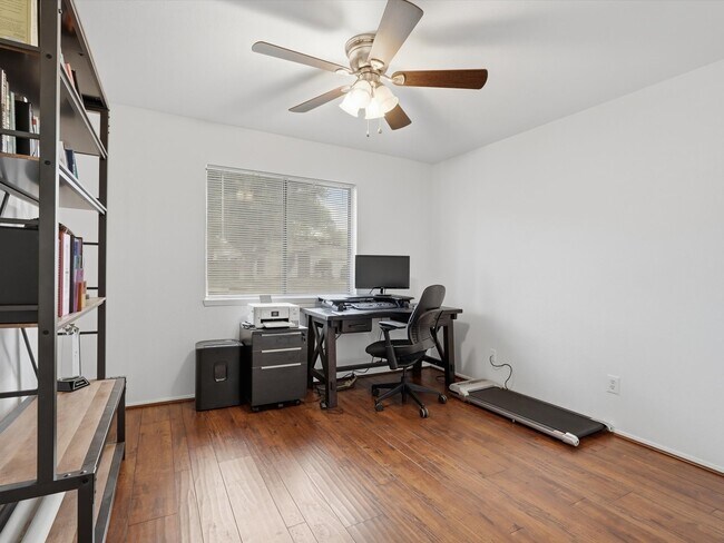 Photo - 22815 Carter Moir Ln