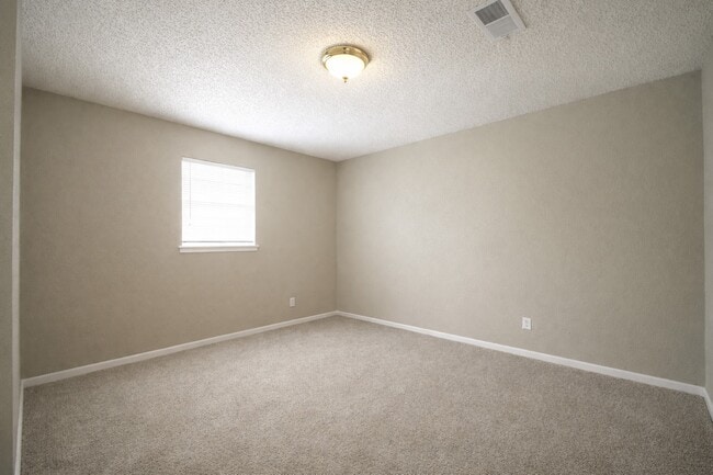 Photo - 1310 S Caney Trails Dr