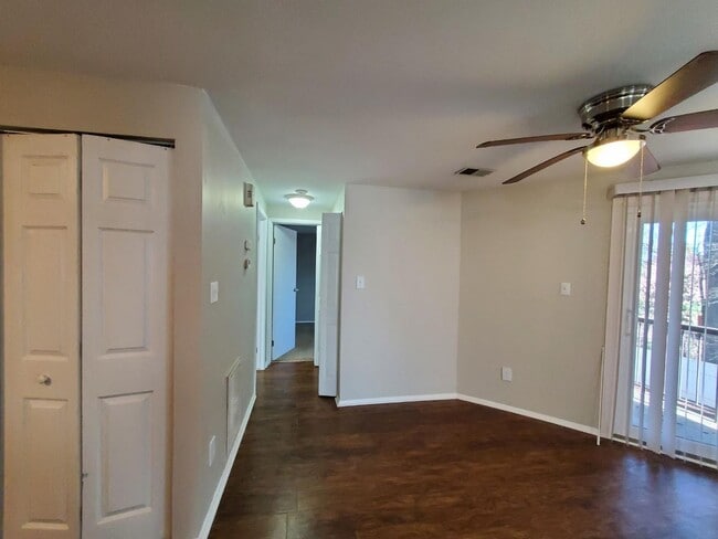 Photo - 7516 Pebblestone Dr