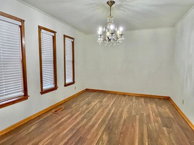 Photo - 4 bedroom home in the Heart of Oxford