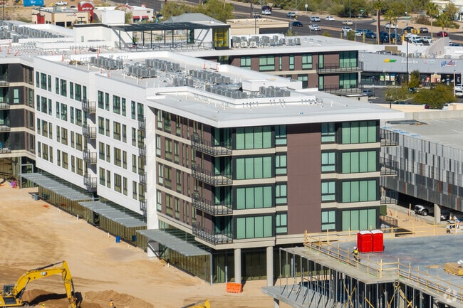 Building Photo - The Astrie