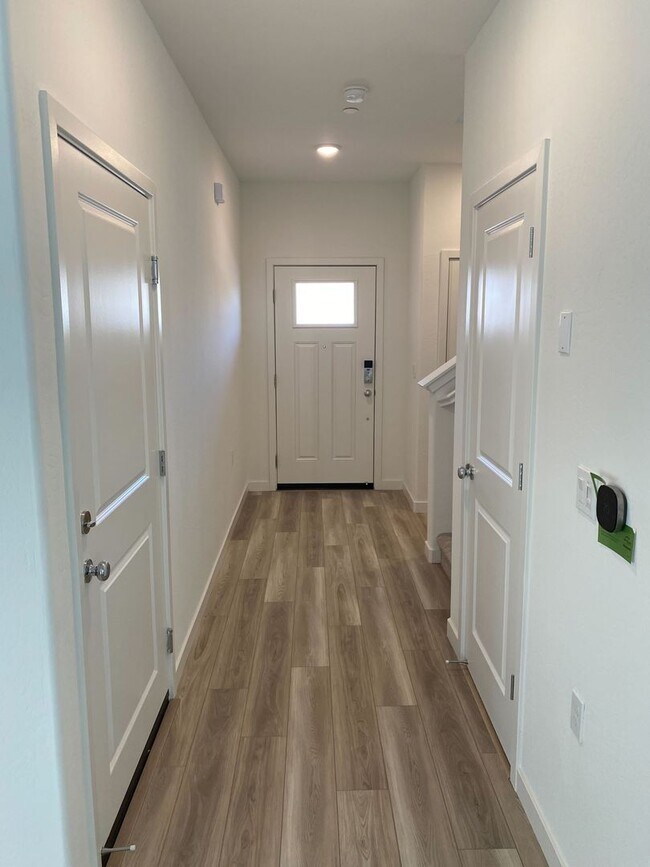 Photo - **Now Leasing – Stunning New 3-Bedroom Hom...