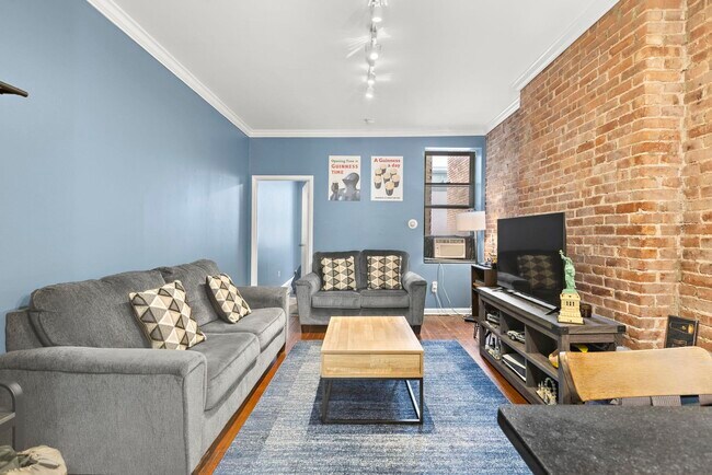 Photo - 263 1st St Unidad 4R