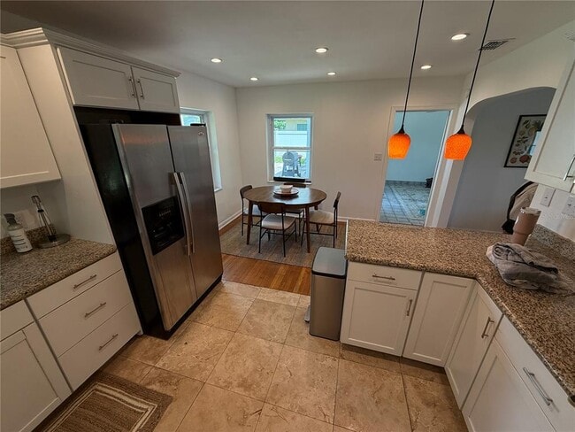 Photo - 2315 Sunrise Dr SE